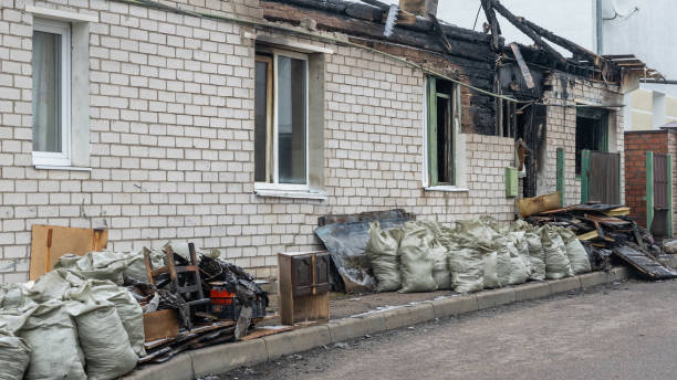 24/7 Emergency Fire Damage Removal experts in Carol Stream, IL